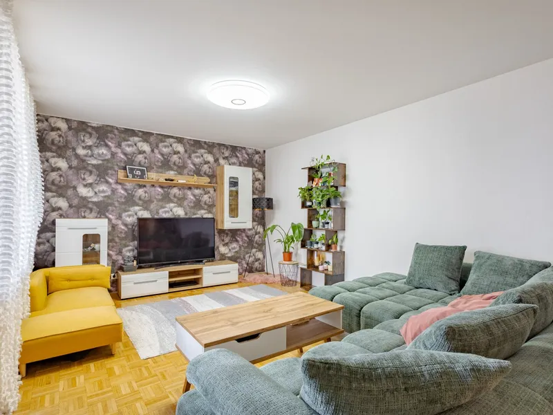 SALZACHKAI: 2-Zimmer-Wohnung Nähe Zentrum / Altstadt
