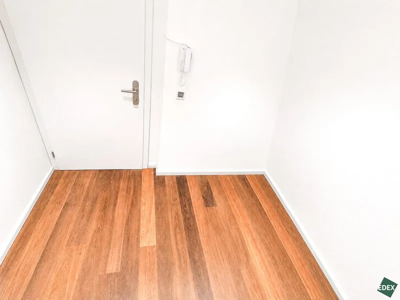 Exklusive Dachgeschosswohnung nahe Schönbrunn | 3 Zimmer möglich | U4 in 100 m