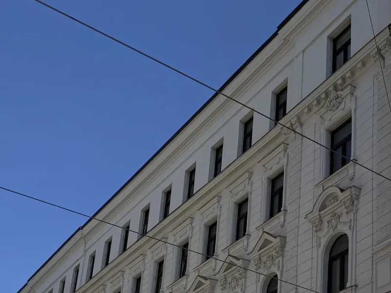 Top Zinshaus- 1020 Wien – modernisiert, Gas, Aufzug, Massivbau!
