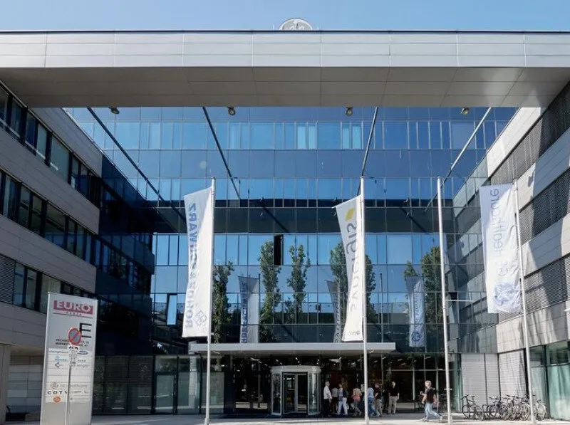 EURO PLAZA