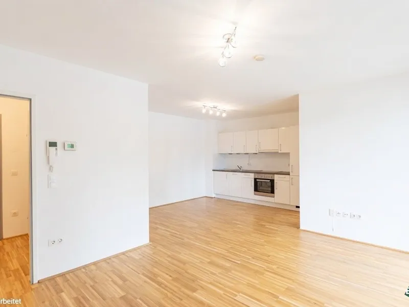 Attraktive 2-Zimmer Wohnung mit Balkon nahe Denglerpark - Ideal für Singles oder Paare