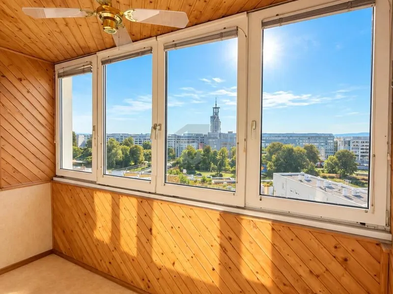 EINZIEHEN, WOHLFÜHLEN, WEITBLICK GENIEßEN