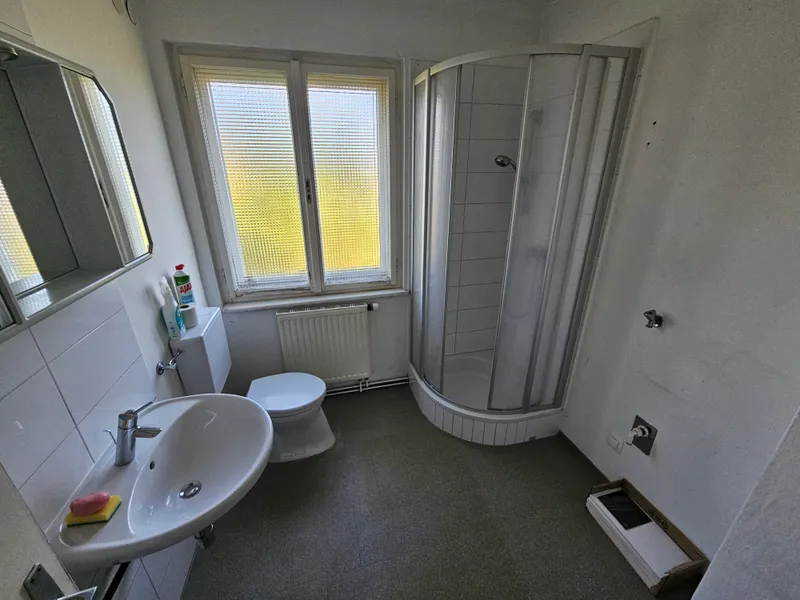 Einfamilienhaus mit Potential auf schönem, ebenem Grundstück 