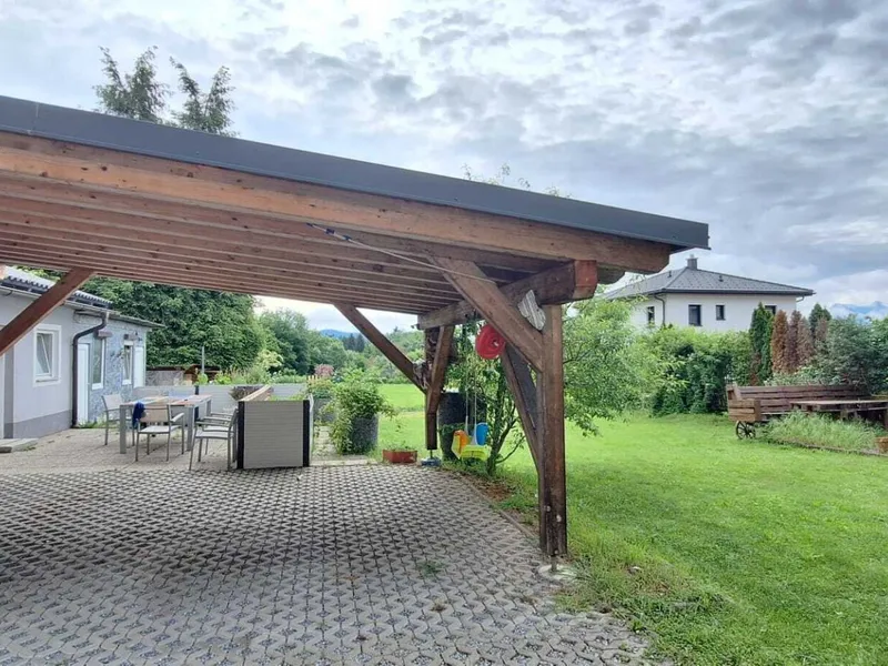 Vollmöblierte Wohnung mit Garten & Bergpanorama!
