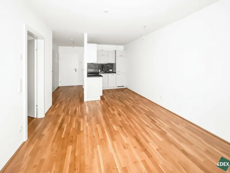 2-Zimmer Wohnung I Balkon I nahe U1 Kagraner Platz