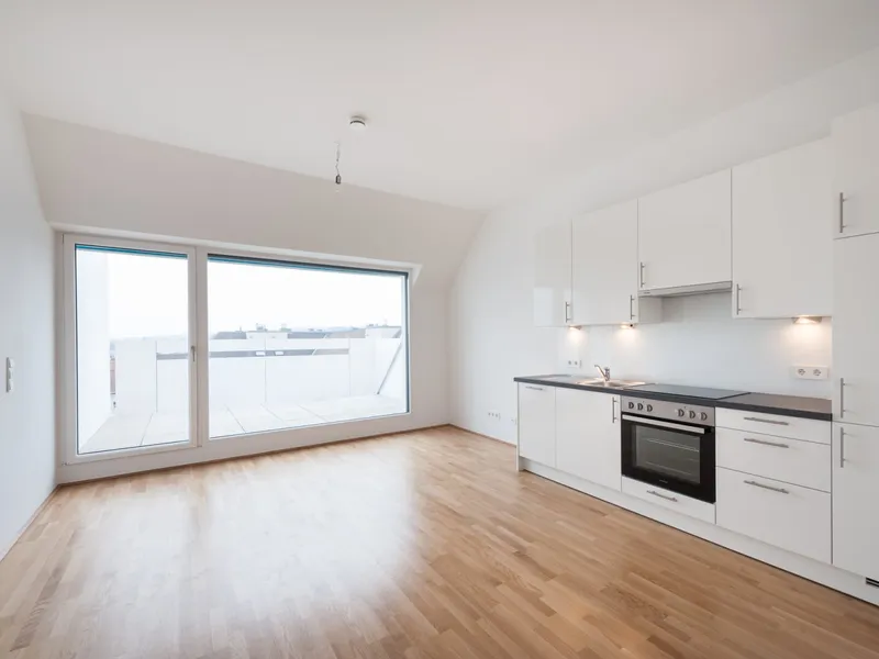 Schöne klimatisierte 2 Zimmerwohnung im Dachgeschoß mit Fernblick!