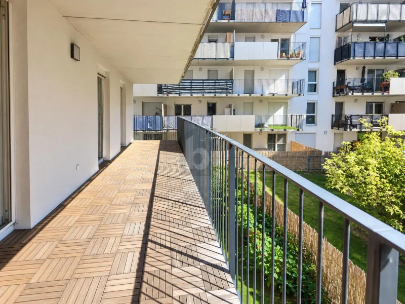 VON JEDEM ZIMMER INS FREIE ? WOHNEN MIT GROßEM BALKON