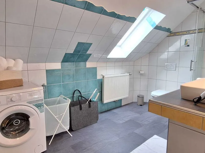 Vollmöblierte Wohnung mit Garten & Bergpanorama!