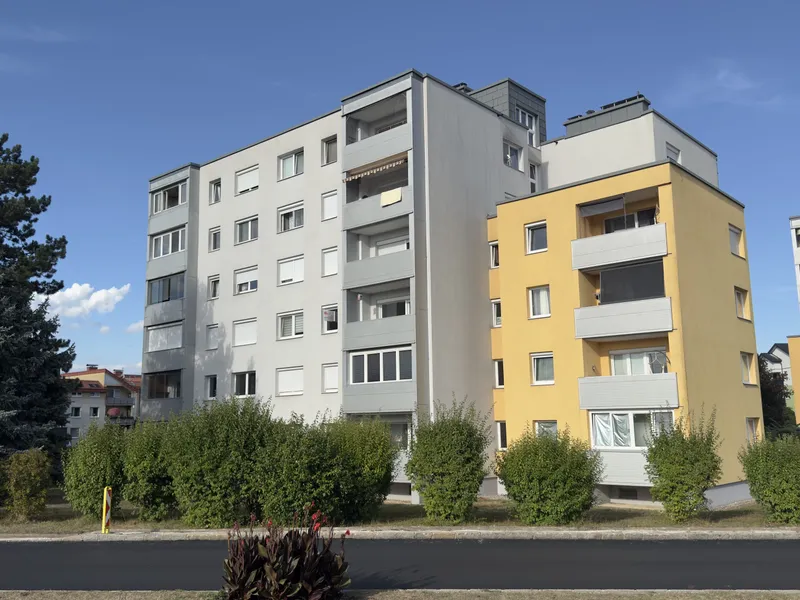 Schöne sanierte Eigentumswohnung mit Loggia in Wieselburg!