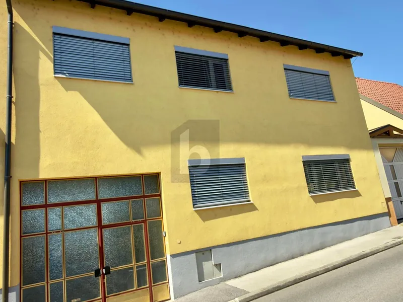 Preisreduktion! TOP RUHELAGE MIT 2 WOHNEIHEITEN, SÜD-WEST GARTEN UND PANORAMA-TERRASSE
