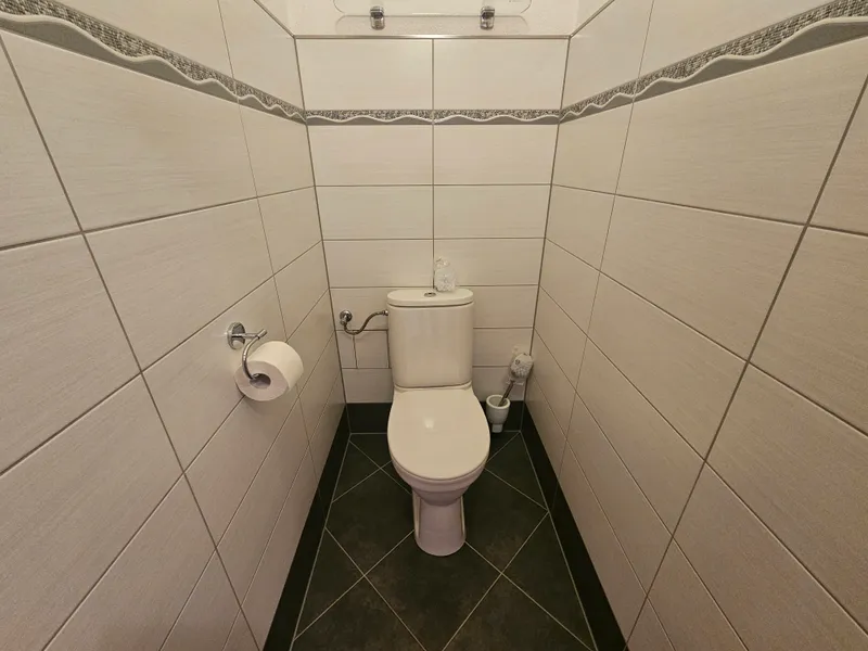 FAMILIENHIT!  4 - Zimmerwohnung mit Loggia und Tiefgaragenplatz in beliebter Lage