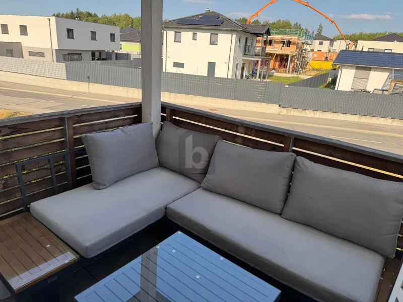 EXKLUSIVE EIGENTUMSWOHNUNG MIT BALKON IN RUHIGER WOHNLAGE