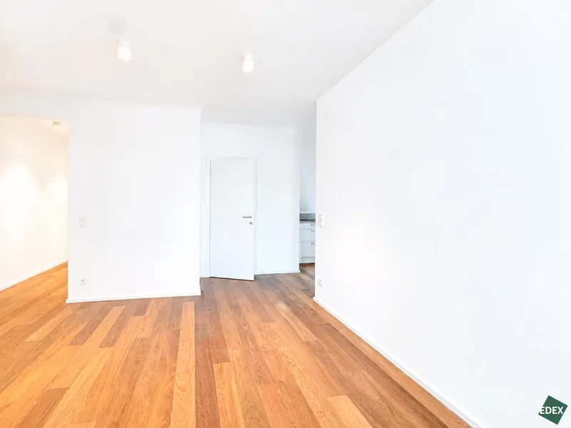 Exklusive Dachgeschosswohnung nahe Schönbrunn | 3 Zimmer möglich | U4 in 100 m