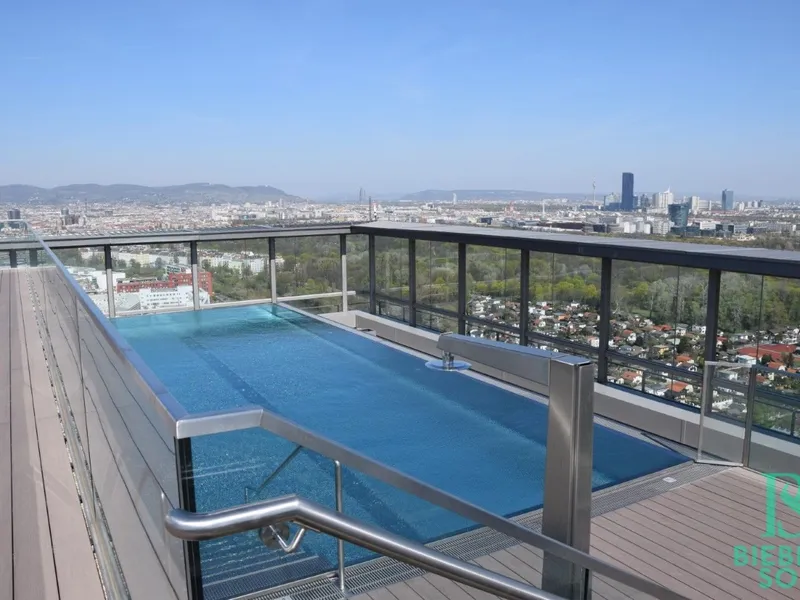 Luxus-life-style-Apartment - Fantastischer Ausblick! Rooftop-Pool inklusive!