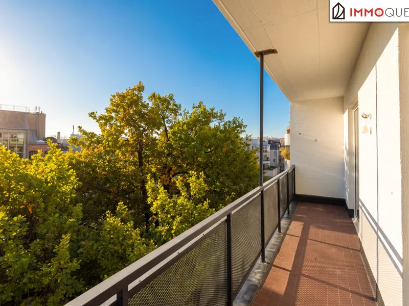 Stadtgefühl trifft Rückzugsort - Großzügige 4-Zimmer-Wohnung mit sonniger Loggia, charmantem Grünblick und vielseitigem Raumkonzept im Herzen von Mariahilf
