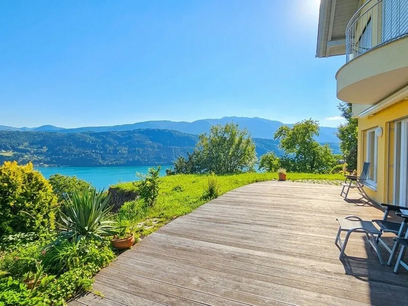 Postkartenblick auf den Millstättersee, exklusive 6-Zi-Villa in Millstatt.