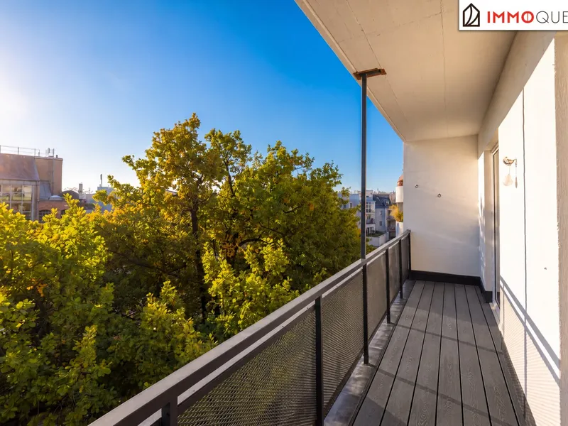 Stadtgefühl trifft Rückzugsort - Großzügige 4-Zimmer-Wohnung mit Klimaanlage, sonniger Loggia, charmantem Grünblick und vielseitigem Raumkonzept im Herzen von Mariahilf