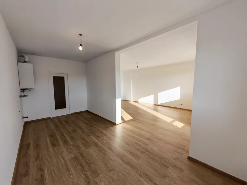 Neues Bad, neue Böden: Wohnen mit Traumaussicht