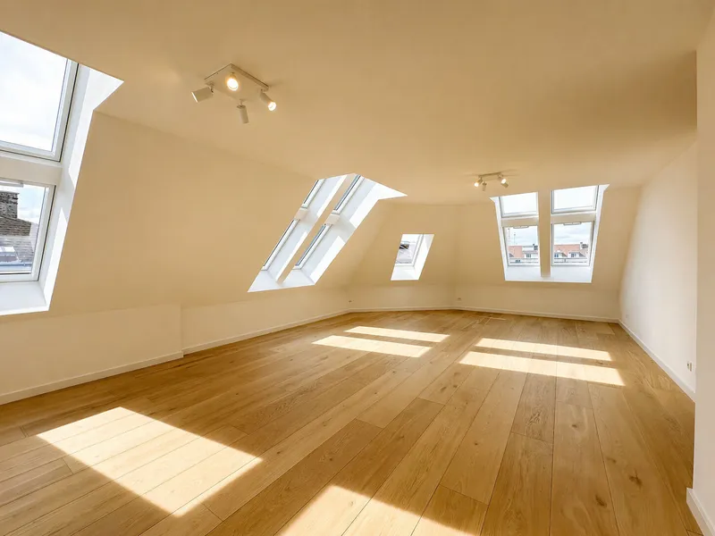 Großzügige Maisonette-Wohnung mit Terrasse- Exklusiv im 2. Dachgeschoß